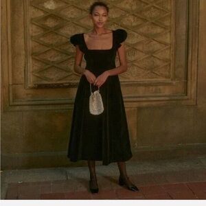 Doen Heirloom Celestine Dress in Black Velvet size XL